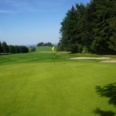 U Golfu Holiday home Korenec